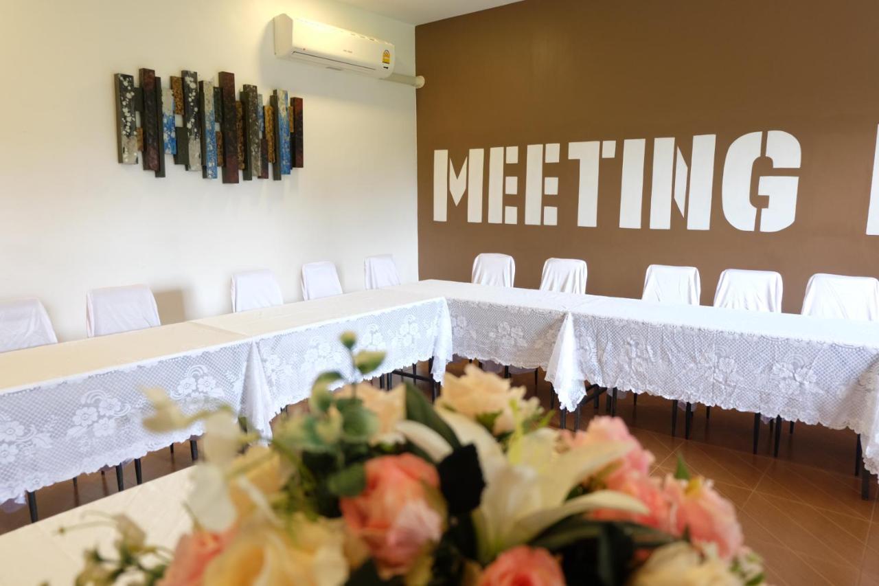 The Win Hotel Bang Saphan Εξωτερικό φωτογραφία
